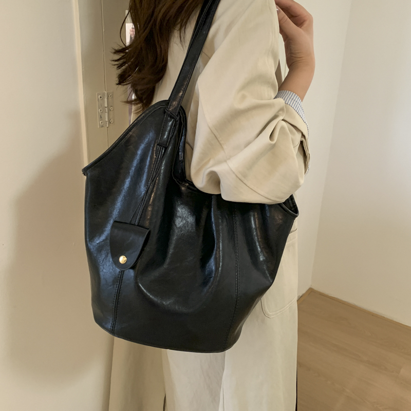 PU Solid Color Sewing Fashion  - Women Bags Branded Sale 评论和价格