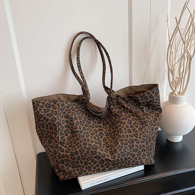 Trendy Leopard Pattern Tote Ba - Women Bags Aldo 评论和价格