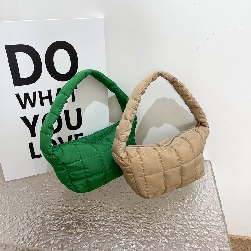 Quilted Padded Shoulder Bag -  - Women Bags Manufacturer 评论和价格